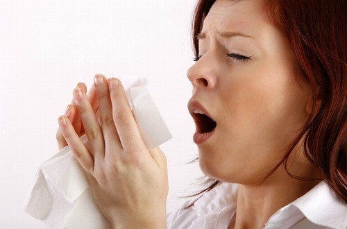 Hắt xì lúc 6h sáng báo hiệu điều gì về gia đình bạn?